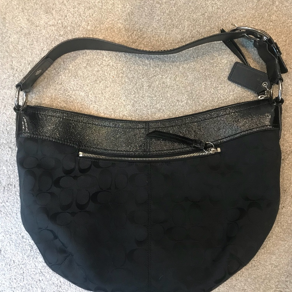 Authentic Coach Large Hobo Handbag - Picture 2 of 3